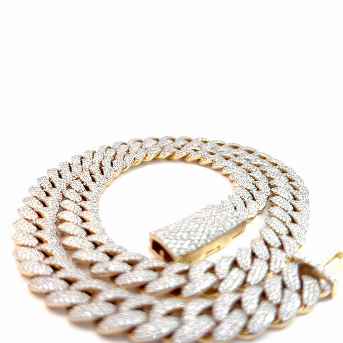 18K Yellow Gold Natural Diamond Chain — 31.41 CTW