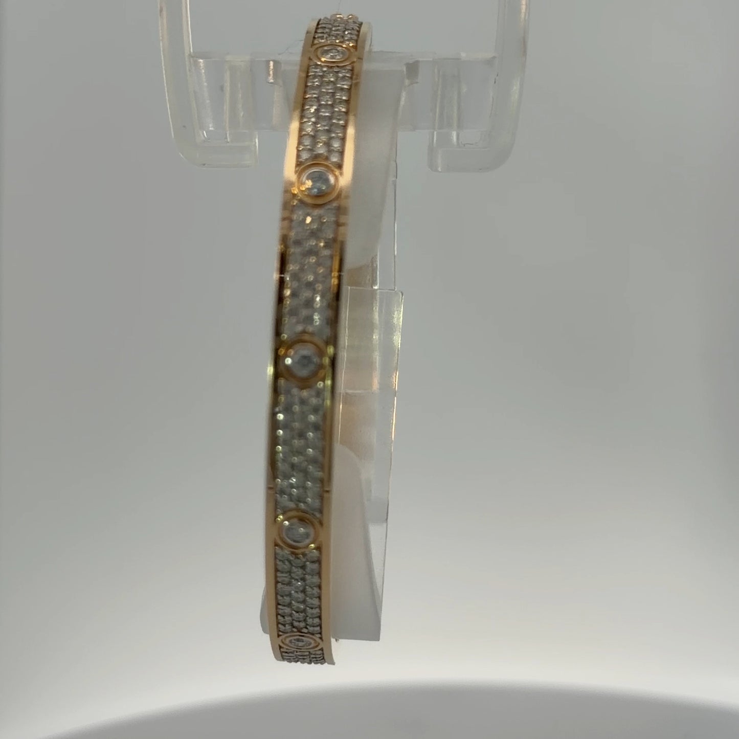 18K Yellow Gold Natural Diamond Bracelet — 3.72 CTW