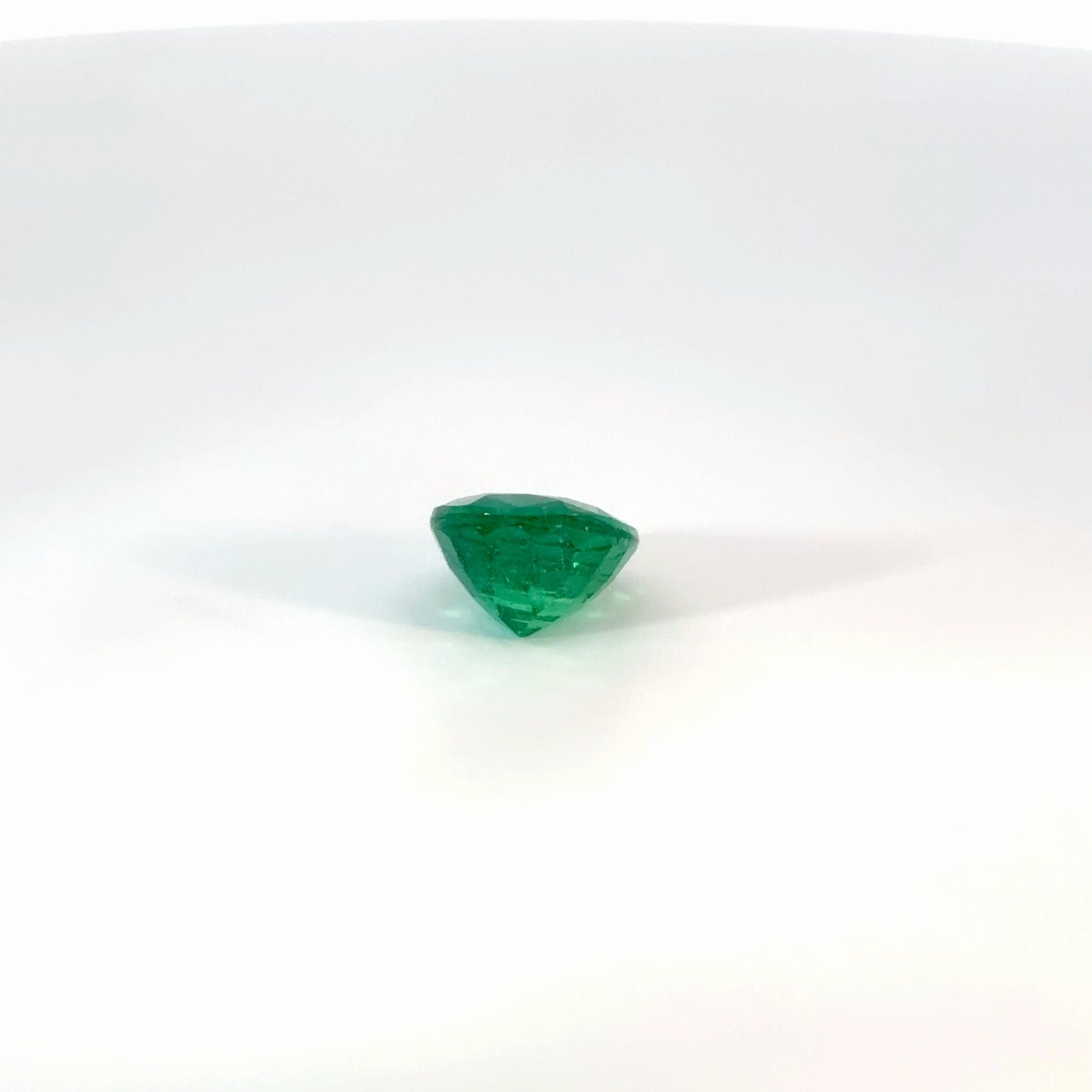 Oval Cut Loose Emerald Gemstone
