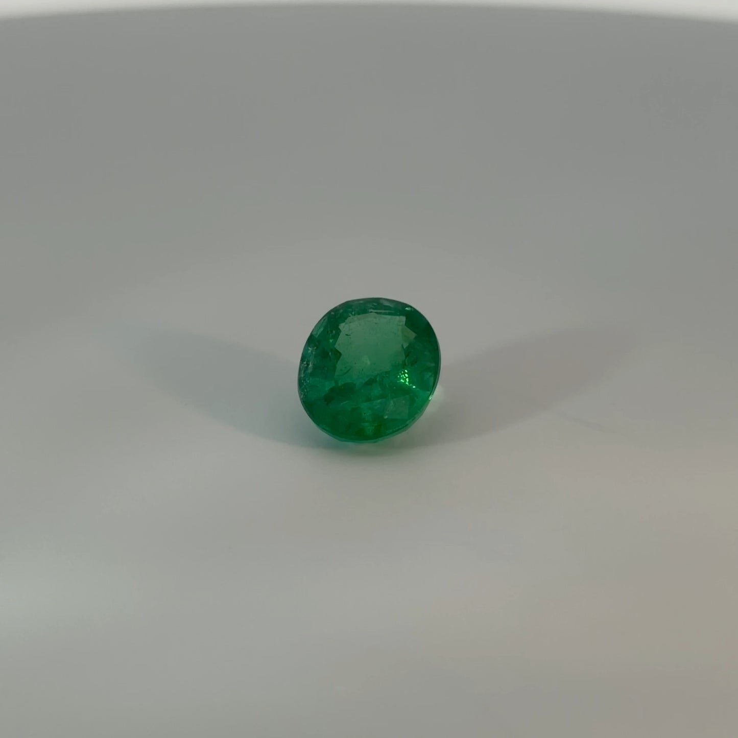 Oval Cut Loose Emerald Gemstone