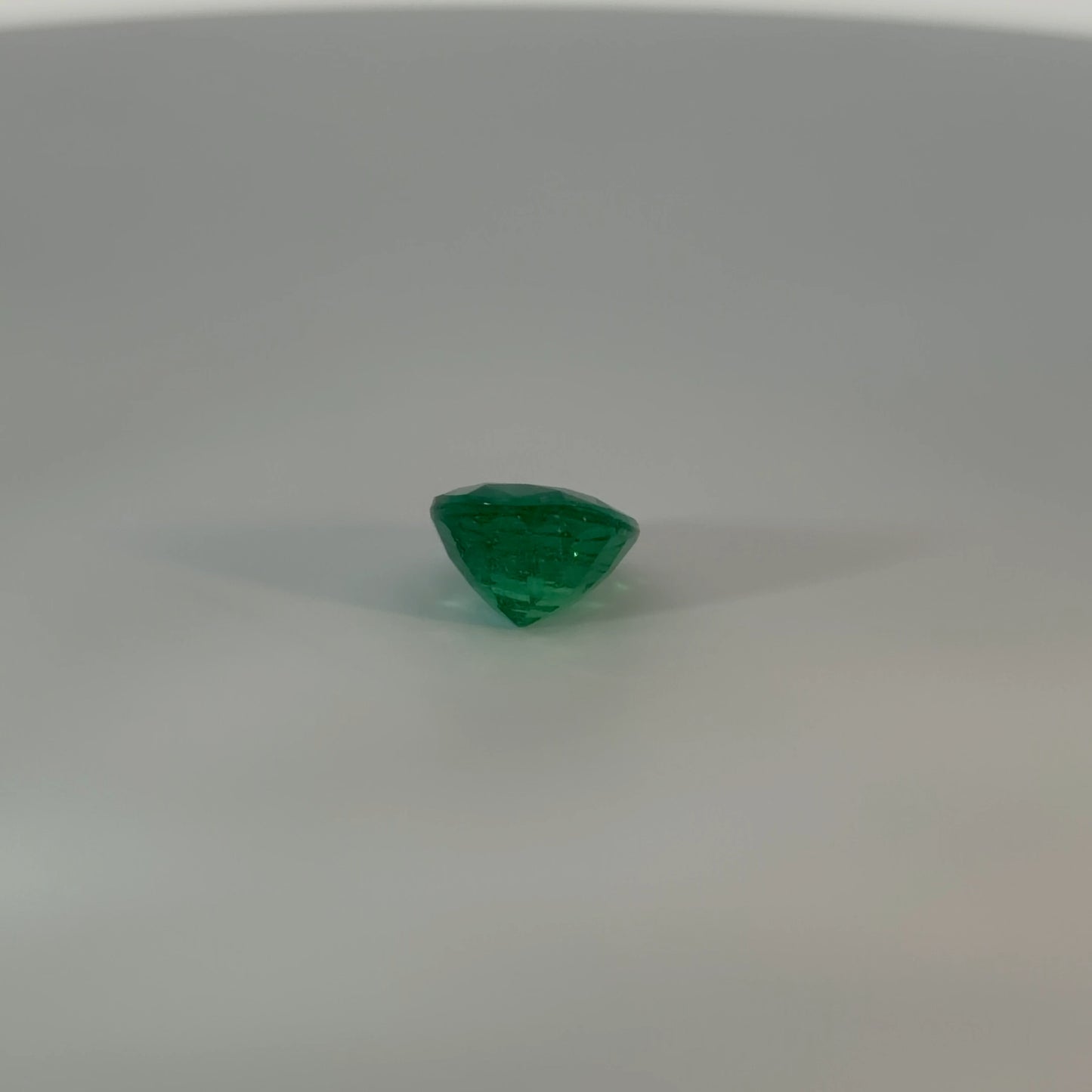 Oval Cut Loose Emerald Gemstone