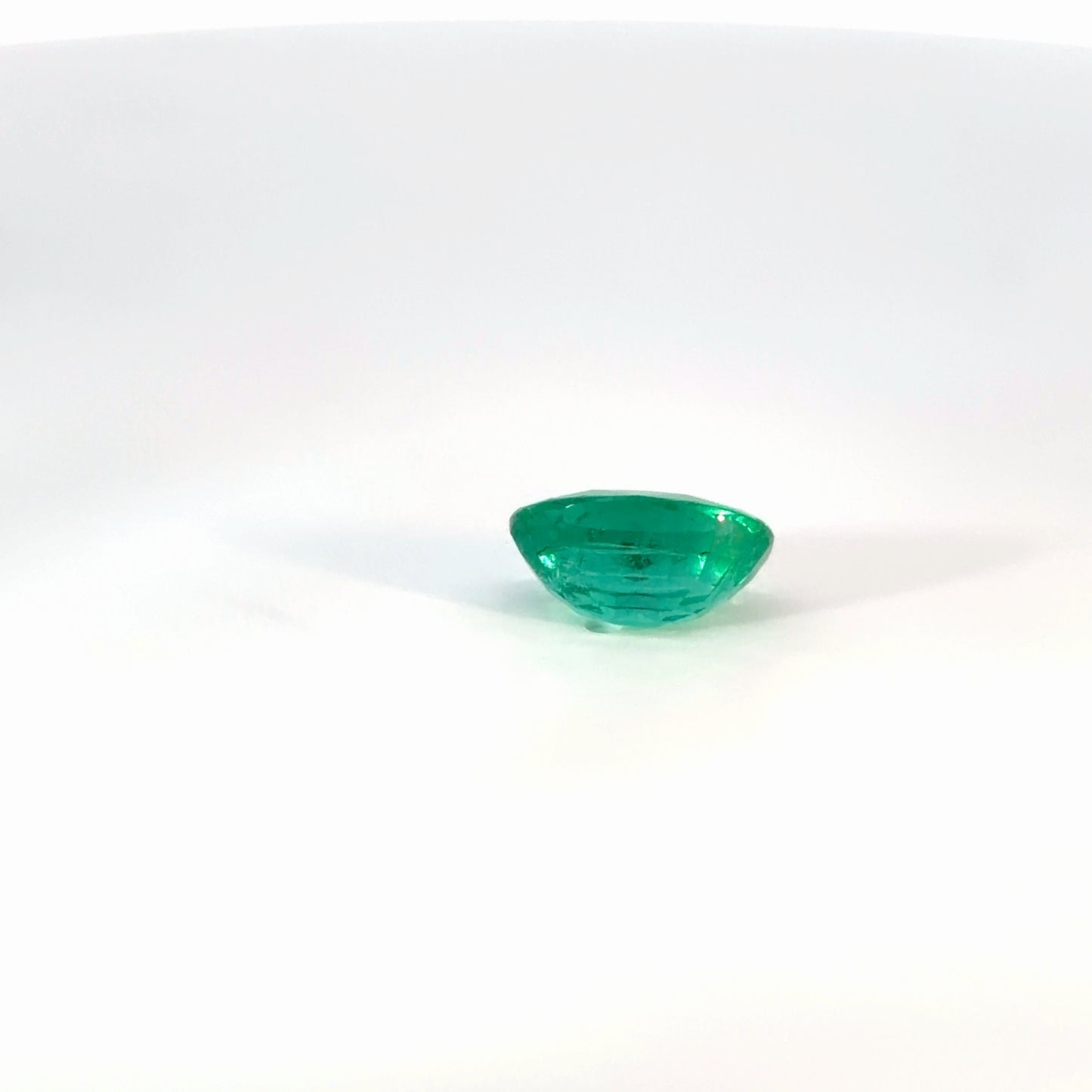Oval Cut Loose Emerald Gemstone