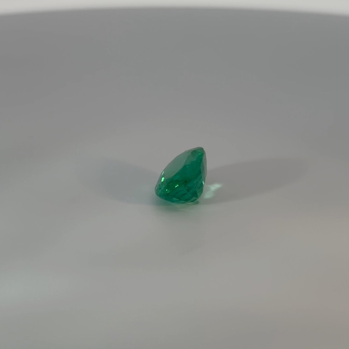 Oval Cut Loose Emerald Gemstone